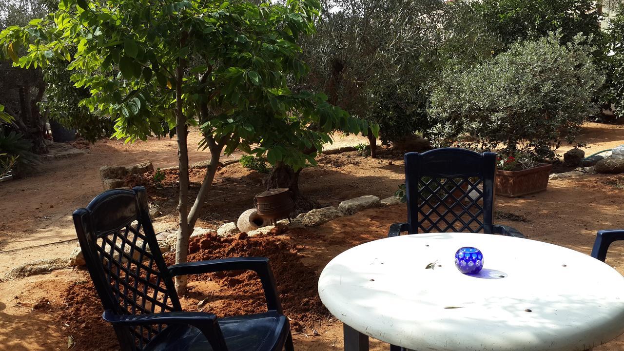 Lisa'S Farm Place Rishon LeZion Exteriör bild